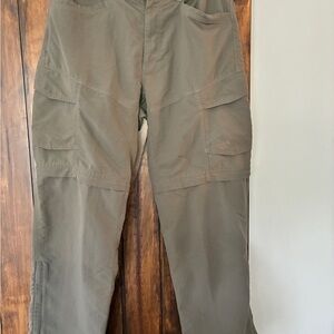 North Face Men’s Green Paramount Convertible Pants, Hiking Adventure Medium EUC